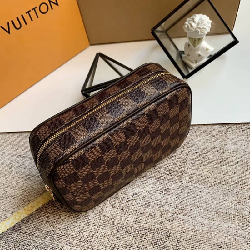 Best Replica Louis Vuitton Toiletry Trousse Damier Pouch PM Replica N47522 - Colareps