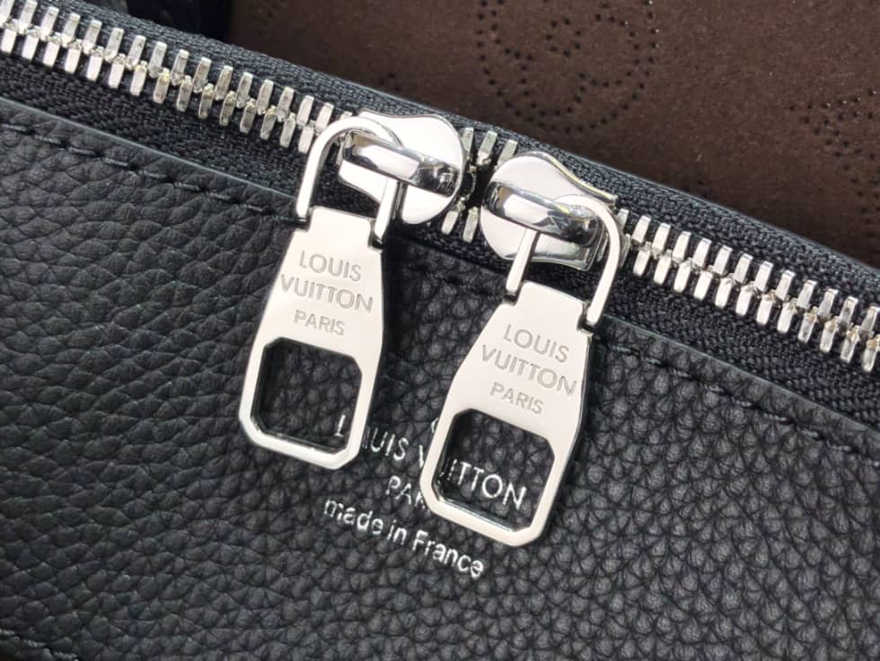 Best Replica Louis Vuitton Bella Mahina Black M59203 Replica Tote - Colareps