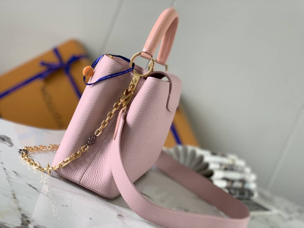 Best Replica Louis Vuitton Capucines MM Pink M59209 Replica Crossbody Bag - Colareps