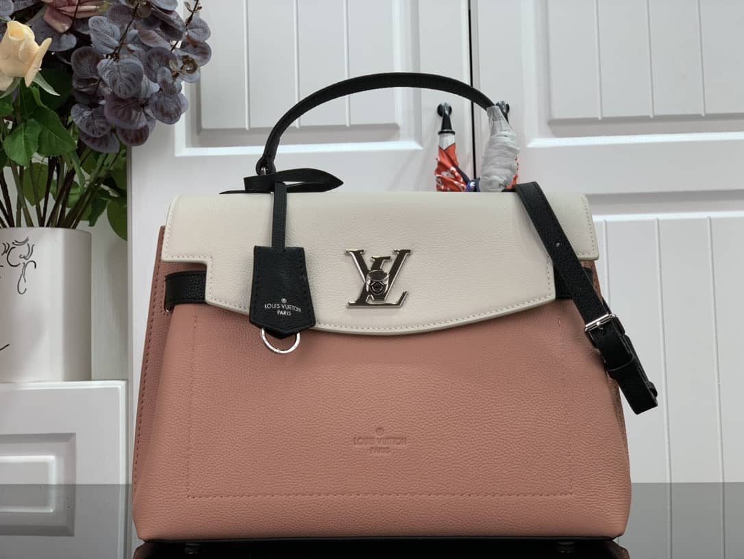 Best Replica Louis Vuitton Lock Me Ever 2Way Bag Replica Pink M52787 - Colareps