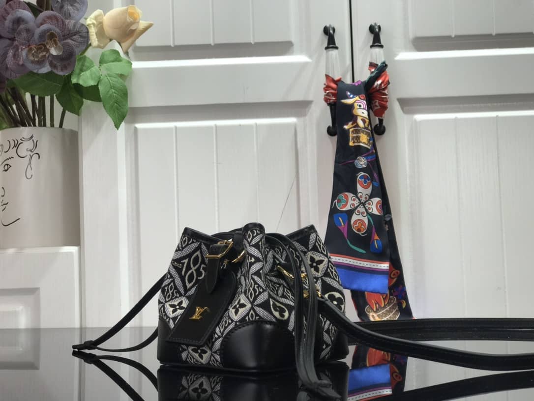 Best Replica Louis Vuitton Virgil Abloh Replica Bag Black M69973 - Colareps