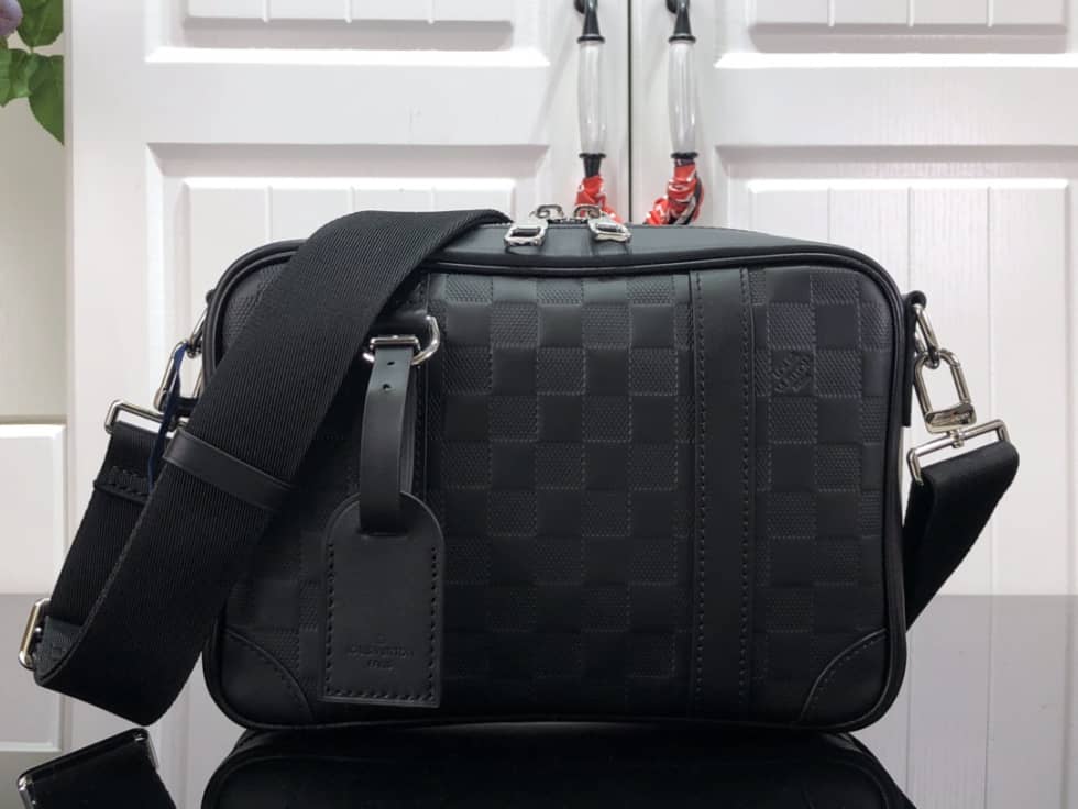 Best Replica Louis Vuitton Sirius Damier Infini N45286 Replica Messenger Bag - Colareps