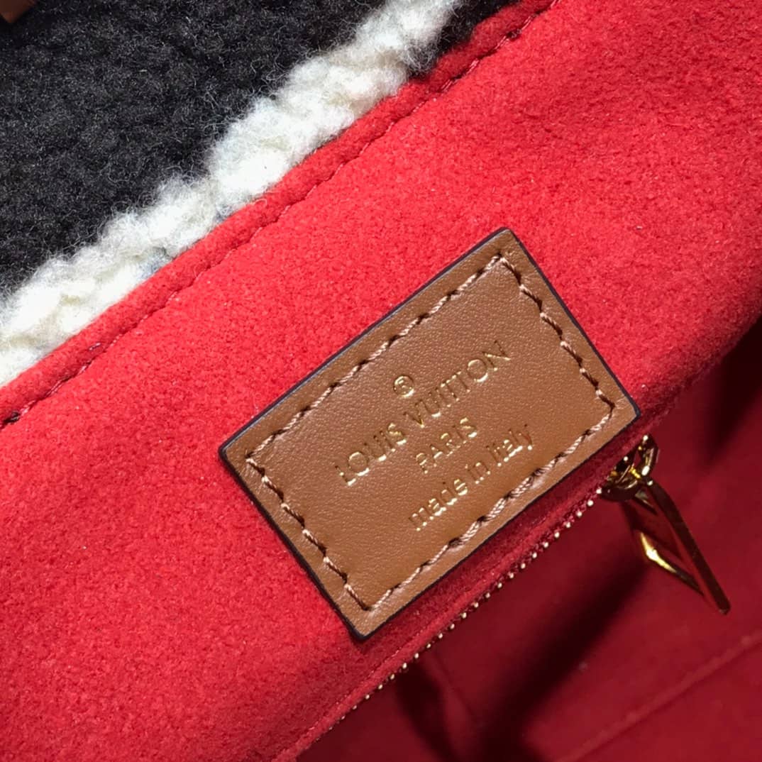 Best Replica Louis Vuitton Onthego Teddy Shearling Limited GM Tote Replica Black M55421 - Colareps