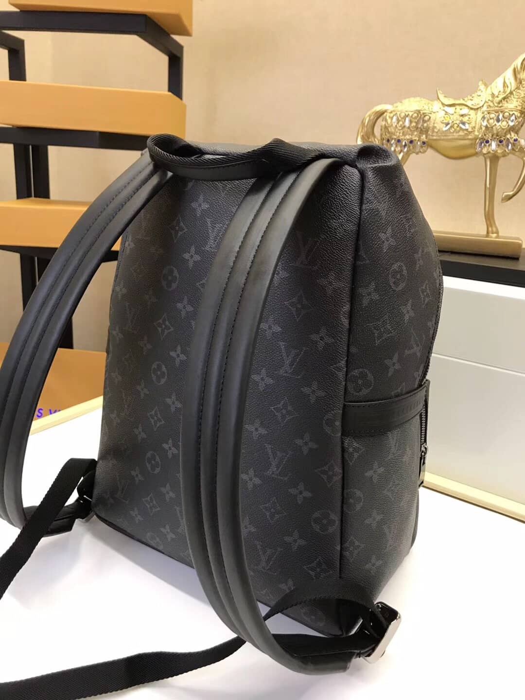 Best Replica Louis Vuitton Discovery PM Monogram Eclipse Canvas Replica Backpack M43186 - Colareps