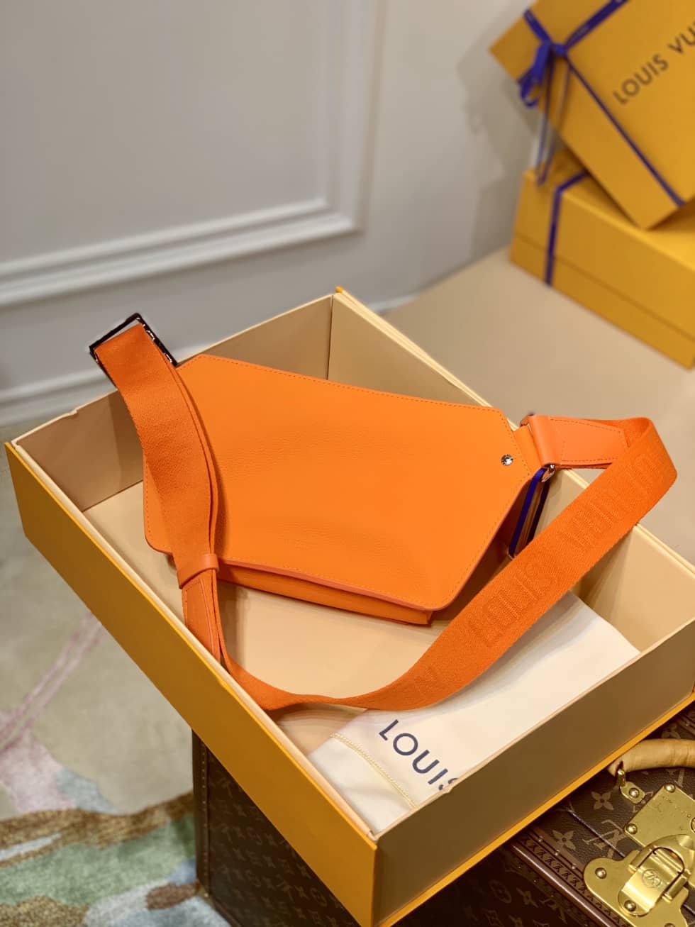 Best Replica Louis Vuitton New Sling Aerogram M59625 Replica Shoulder Bag - Colareps