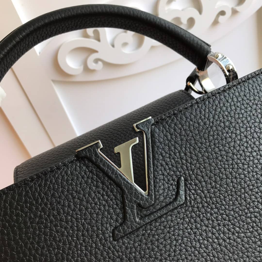 Best Replica Louis Vuitton Capucines PM Taurillon Leather Tote Replica Black M42242 - Colareps