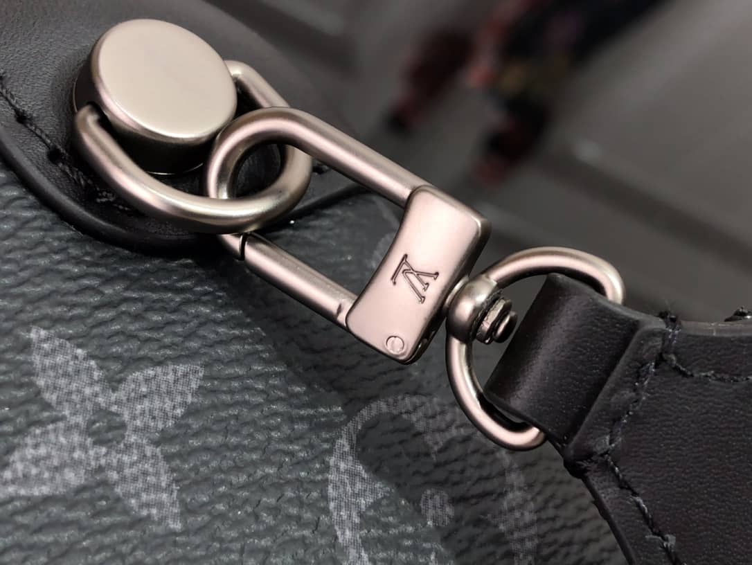 L0vis Vvtt0n Horizon Clutch Monogram Eclipse Canvas Replica M45579