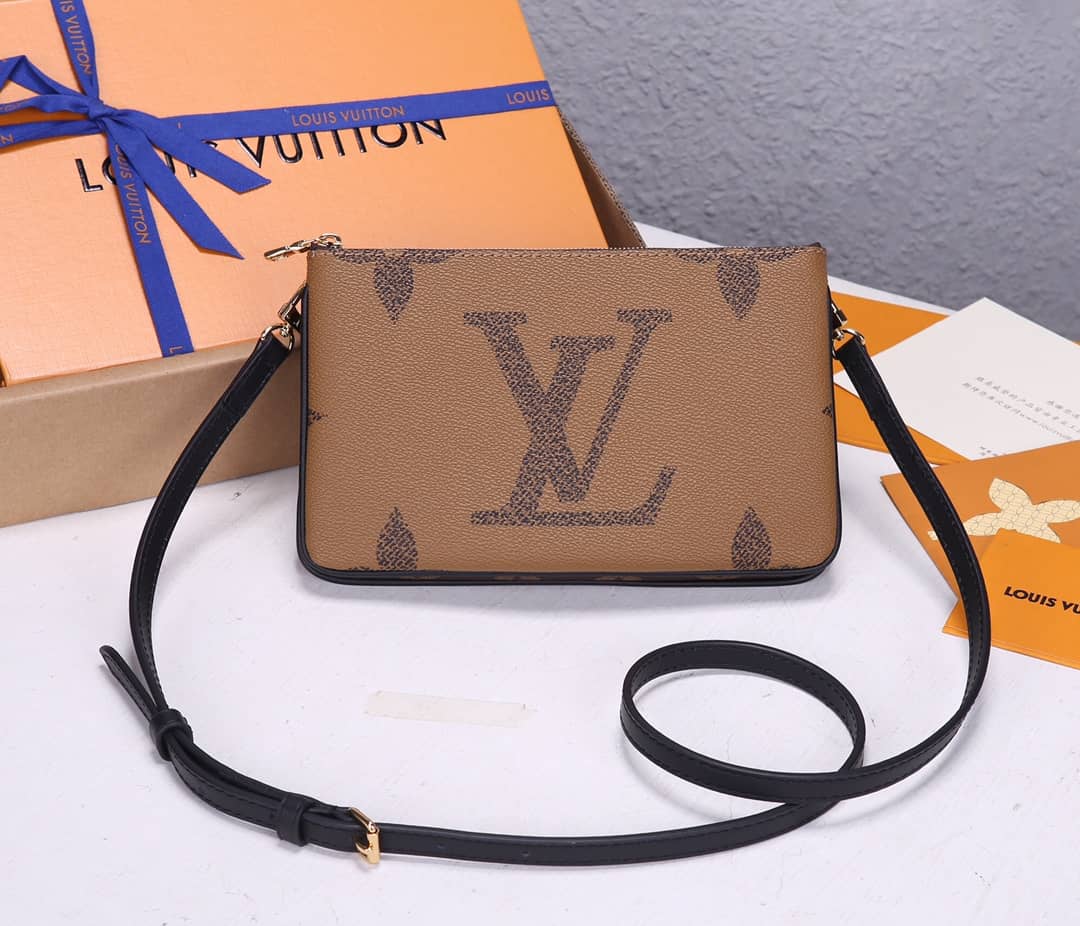 Best Replica Louis Vuitton Pochette Double Zip Monogram Replica Bag M69203 - Colareps