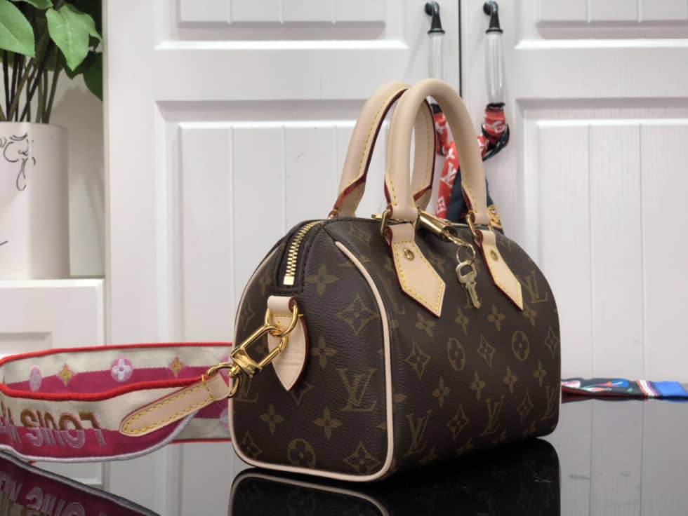 Best Replica Louis Vuitton Speedy 20 Bandoulière Bag Monogram M45957 Replica Shoulder Bag - Colareps
