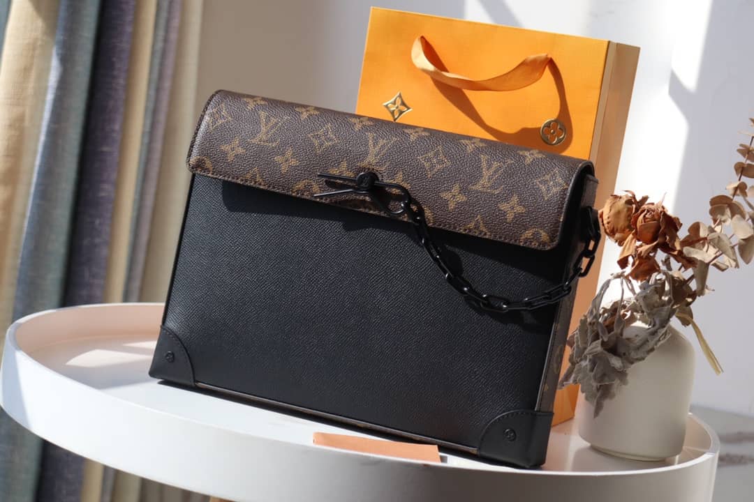 Best Replica Louis Vuitton Pochette Dupe Voyage Steamer Black M30583(ColaReps) - Colareps