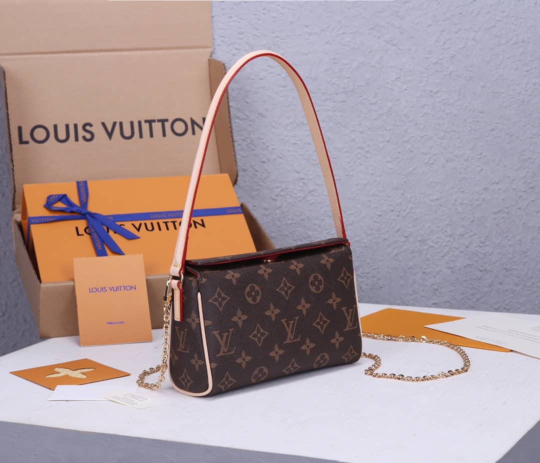 Best Replica Louis Vuitton Monogram Recital Leather Shoulder Bag Replica M51900 - Colareps