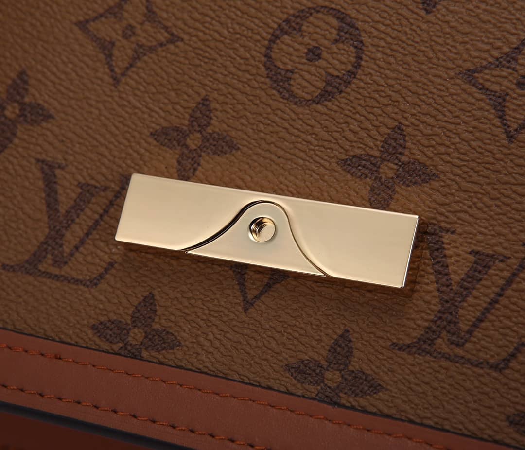 Best Replica LV Bum Bag Dupe Monogram Reverse Dauphine M44586(ColaReps) - Colareps