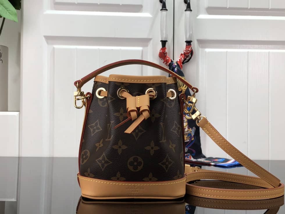 Best Replica Louis Vuitton Nano Noe Monogram Bag M81266 Replica Bucket Bag - Colareps