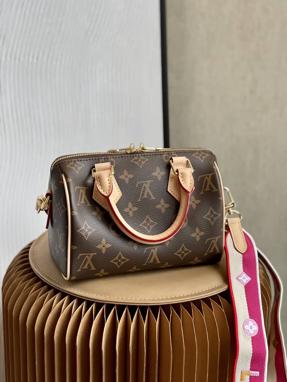 Best Replica Louis Vuitton Replica Bags Speedy Bandouliere 20 M45948 - Colareps