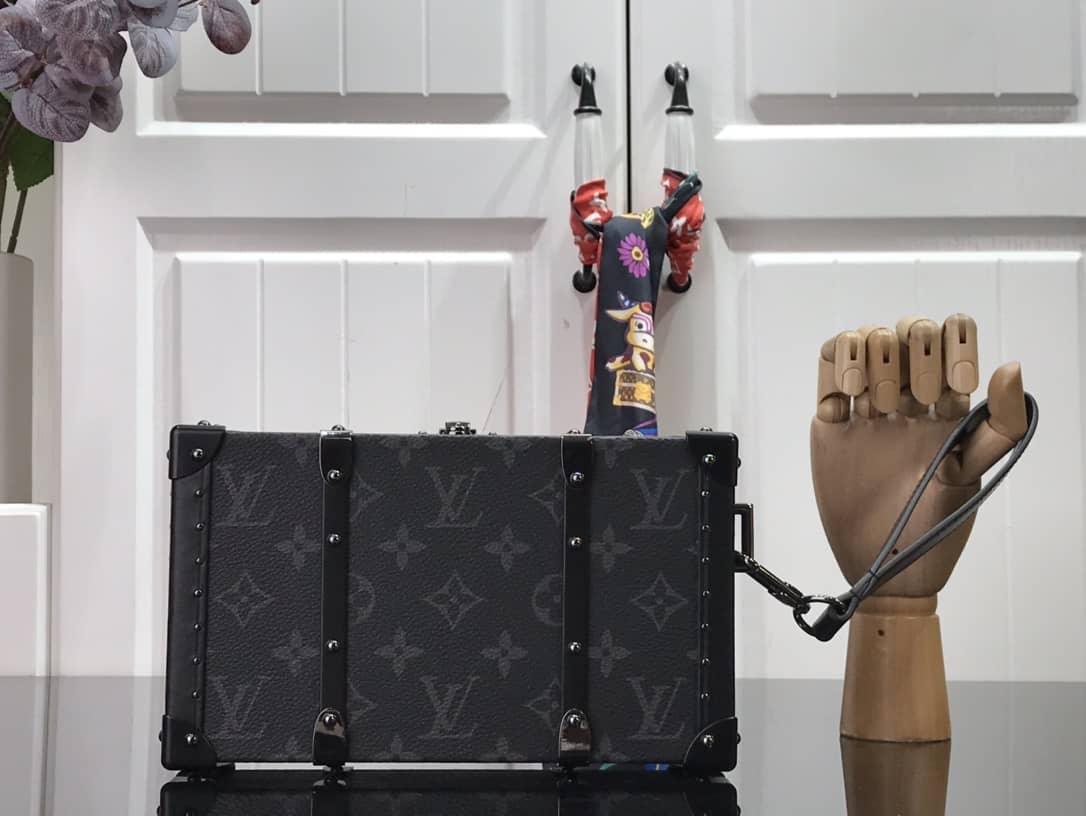 Best Replica Louis Vuitton Trunk Monogram Eclipse Replica Bag Black M20249 - Colareps