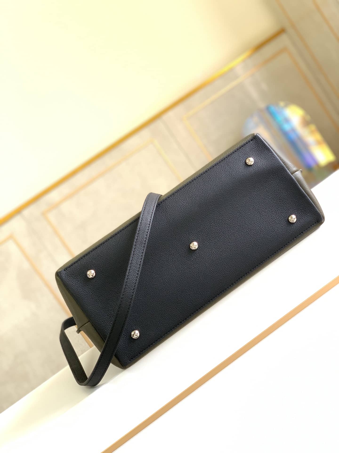 Best Replica Louis Vuitton Lockme Day Tote Replica Green M53730 - Colareps