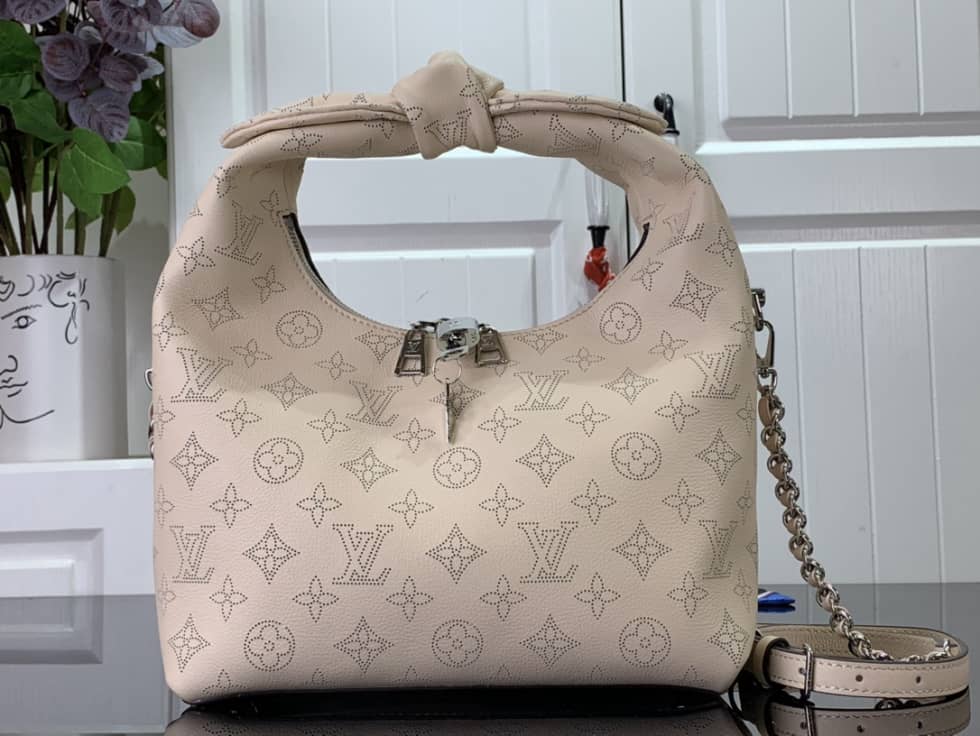 Best Replica Louis Vuitton Why Knot MM Mahina Cream M20700 Replica Hobo - Colareps