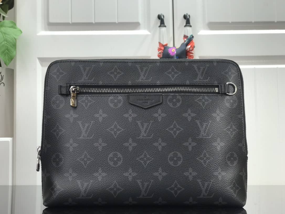 Best Replica Louis Vuitton Monogram Eclipse Canvas Replica Pouch Black M60417 - Colareps