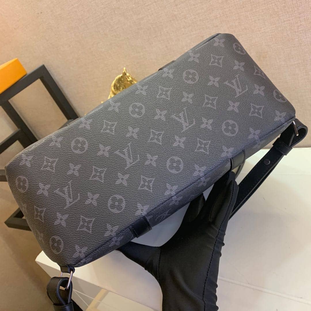 Best Replica Louis Vuitton Mens Monogram Eclipse Canvas Tote Backpack Replica M45221 - Colareps