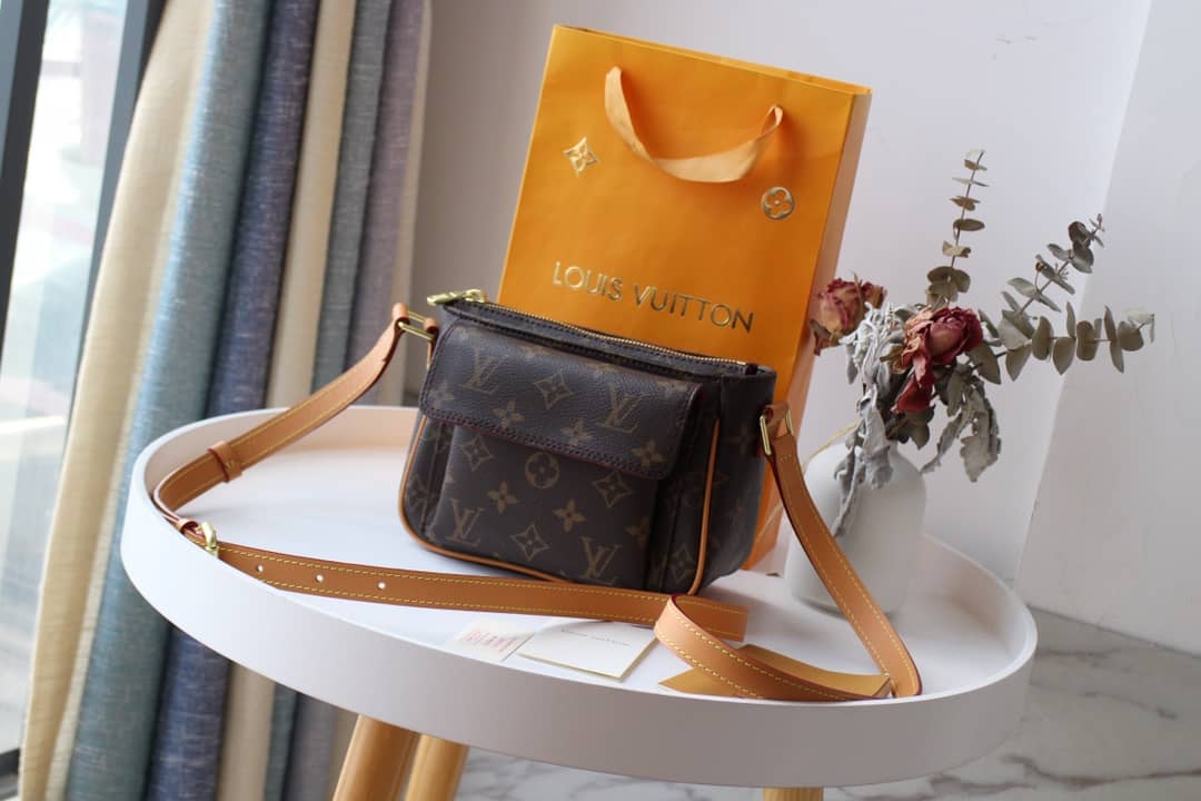 Best Replica Louis Vuitton Monogram Viva Cite PM Replica Shoulder Bag M51165 - Colareps