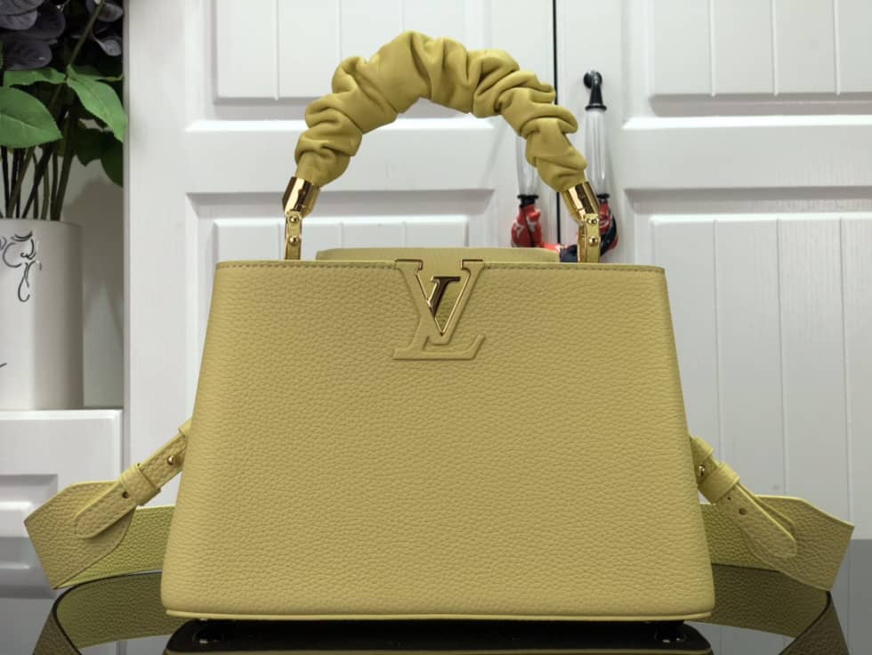 Best Replica Louis Vuitton Capucines BB Taurillon Leather Bubble Yellow M58694 Replica Shoulder Bag - Colareps