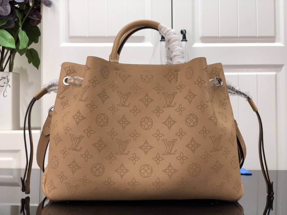 Best Replica Louis Vuitton New Classic City Keepall M59255 Replica Tote - Colareps