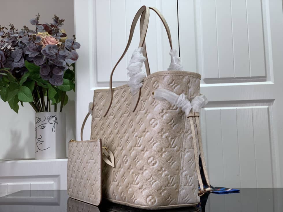 Best Replica Louis Vuitton Neverfull MM Carryall Pale Beige M46231 Replica Tote - Colareps