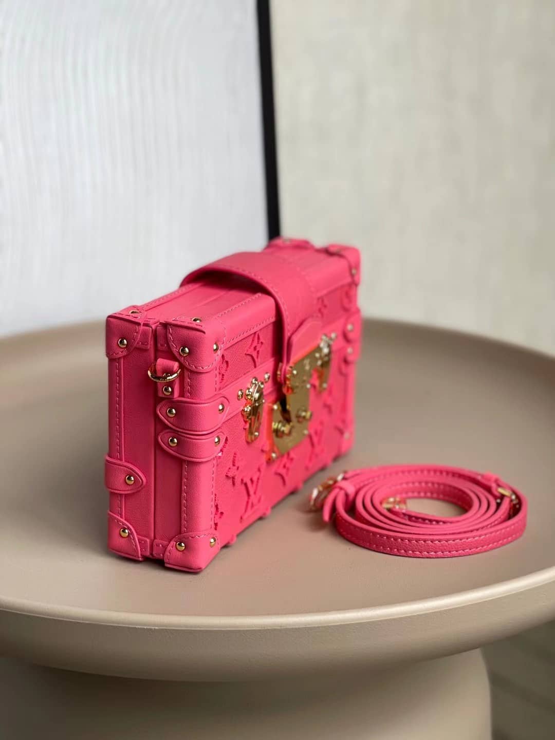 Best Replica Louis Vuitton Petite Malle M20745 Replica Shoulder Bag - Colareps