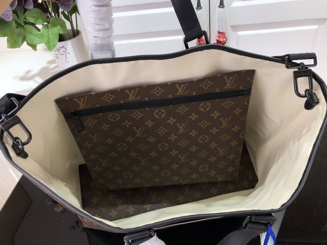 Best Replica Louis Vuitton Weekend GM Monogram Tote Replica M45733 - Colareps