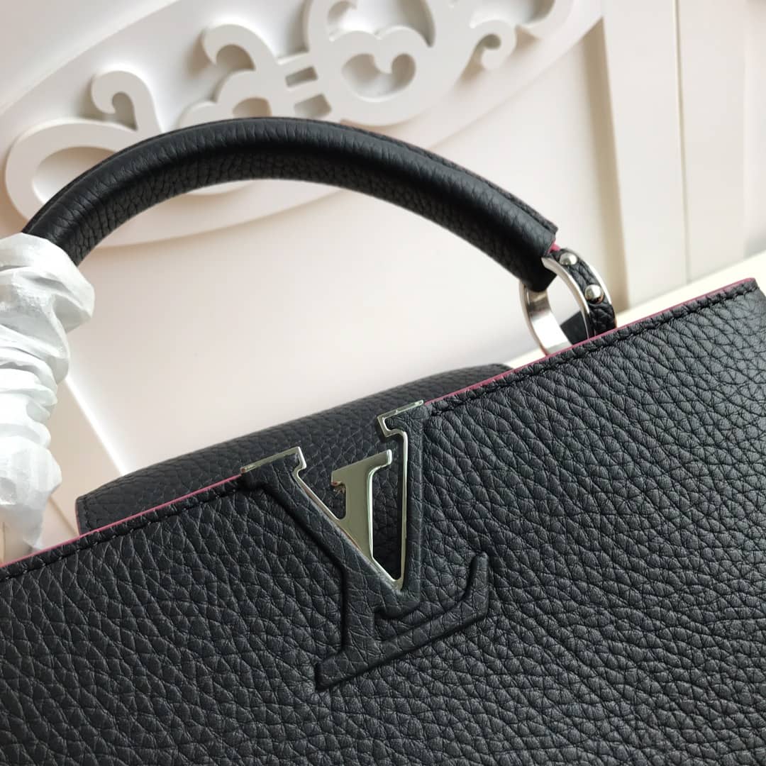 Best Replica Louis Vuitton Capucines Taurillon Leather PM Tote Replica Black M42245 - Colareps