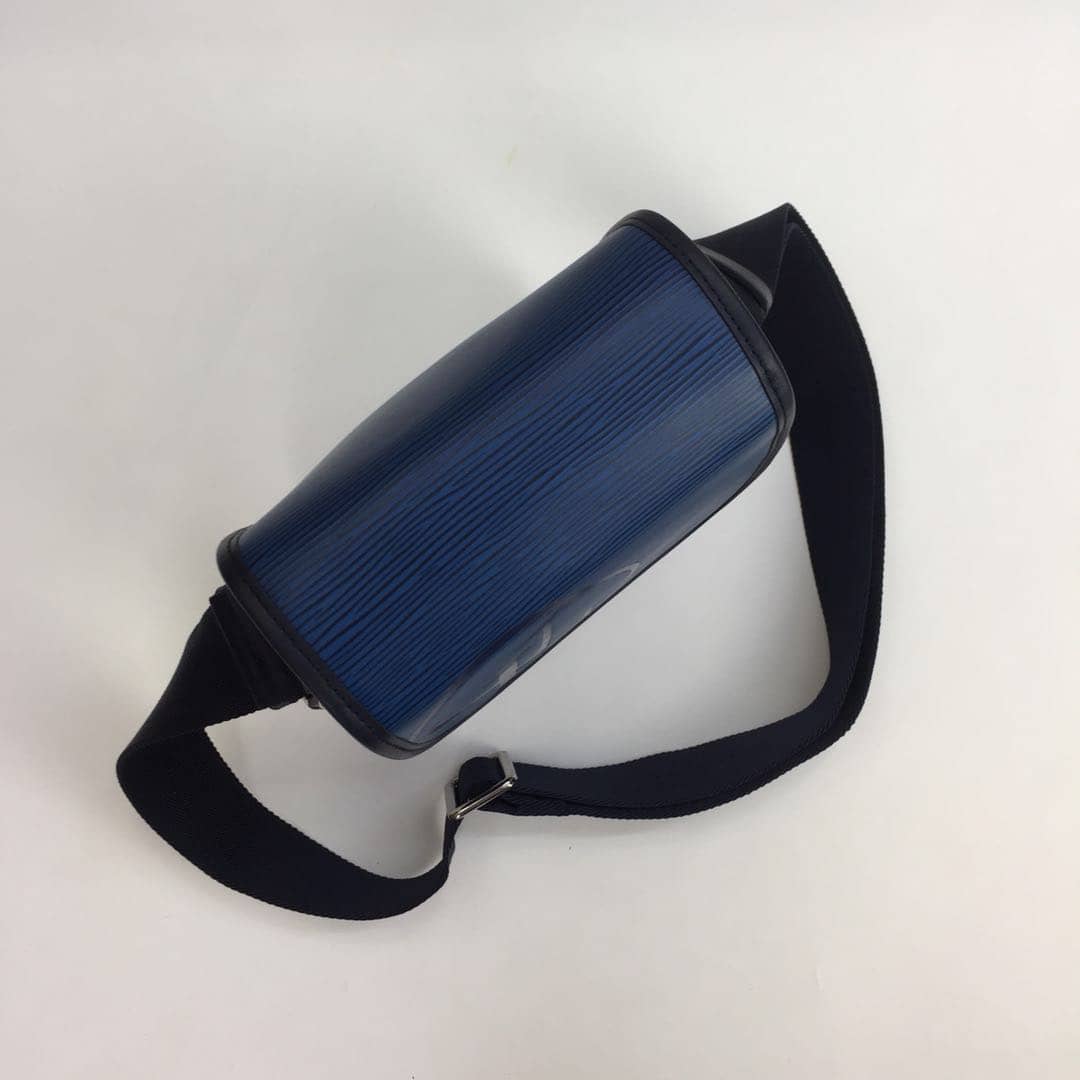 L0vis Vvtt0n EPI Downtown BB Messenger Bag Replica Blue M53497