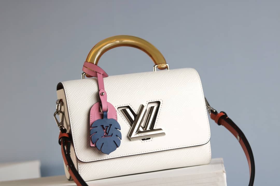 Best Replica Louis Vuitton Epi Twist PM Chain White M50332 Replica Crossbody Bag - Colareps