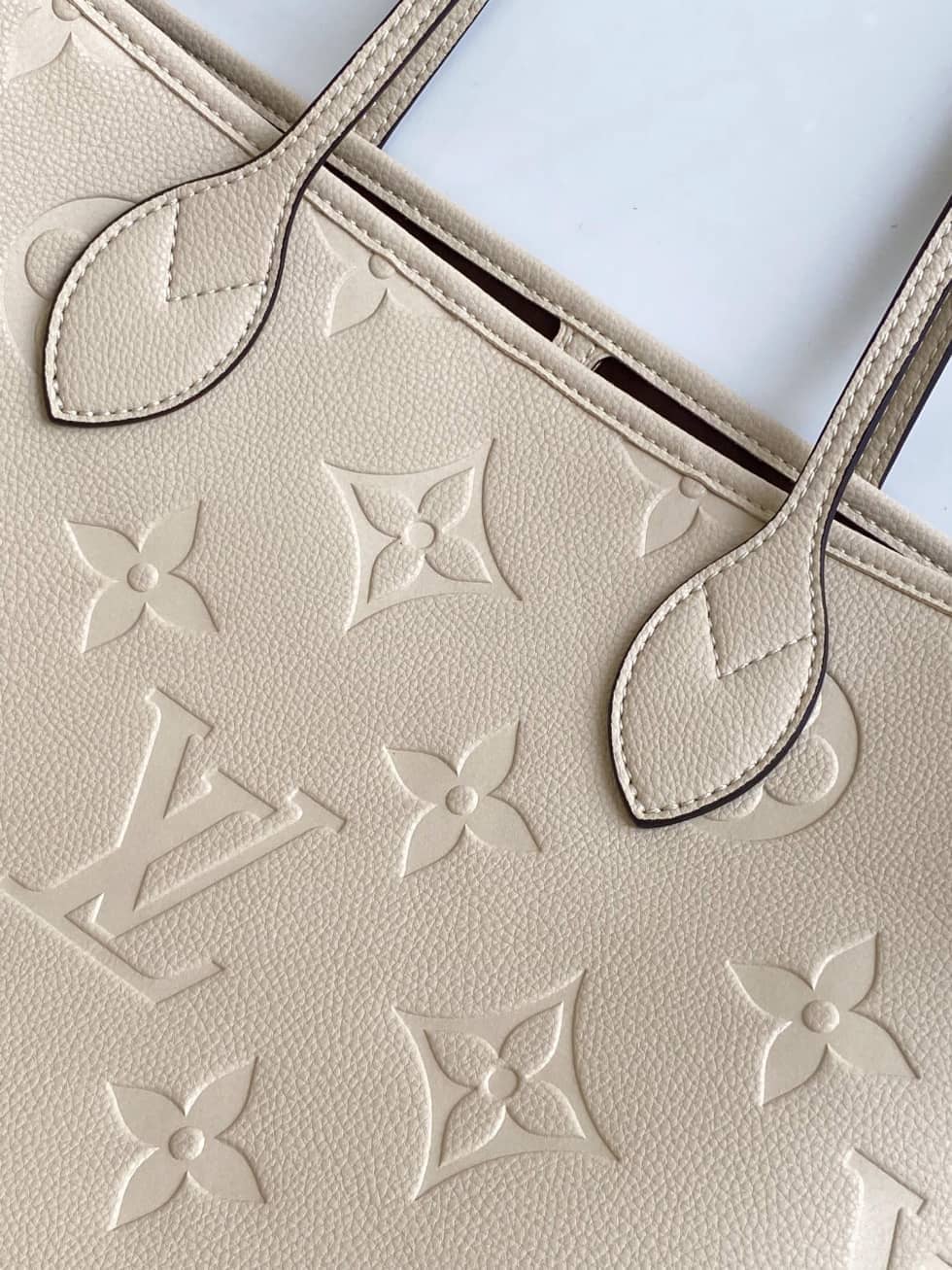 Best Replica Louis Vuitton Monogram Empreinte Neverfull MM White M45684 Replica Tote - Colareps