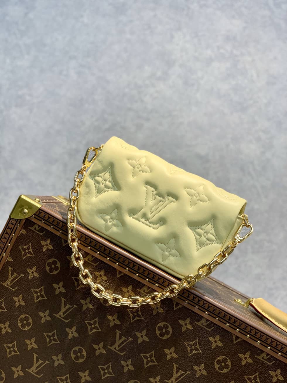 Best Replica Louis Vuitton Wallet On Strap Bubblegram Leather Yellow M81400 Replica - Colareps
