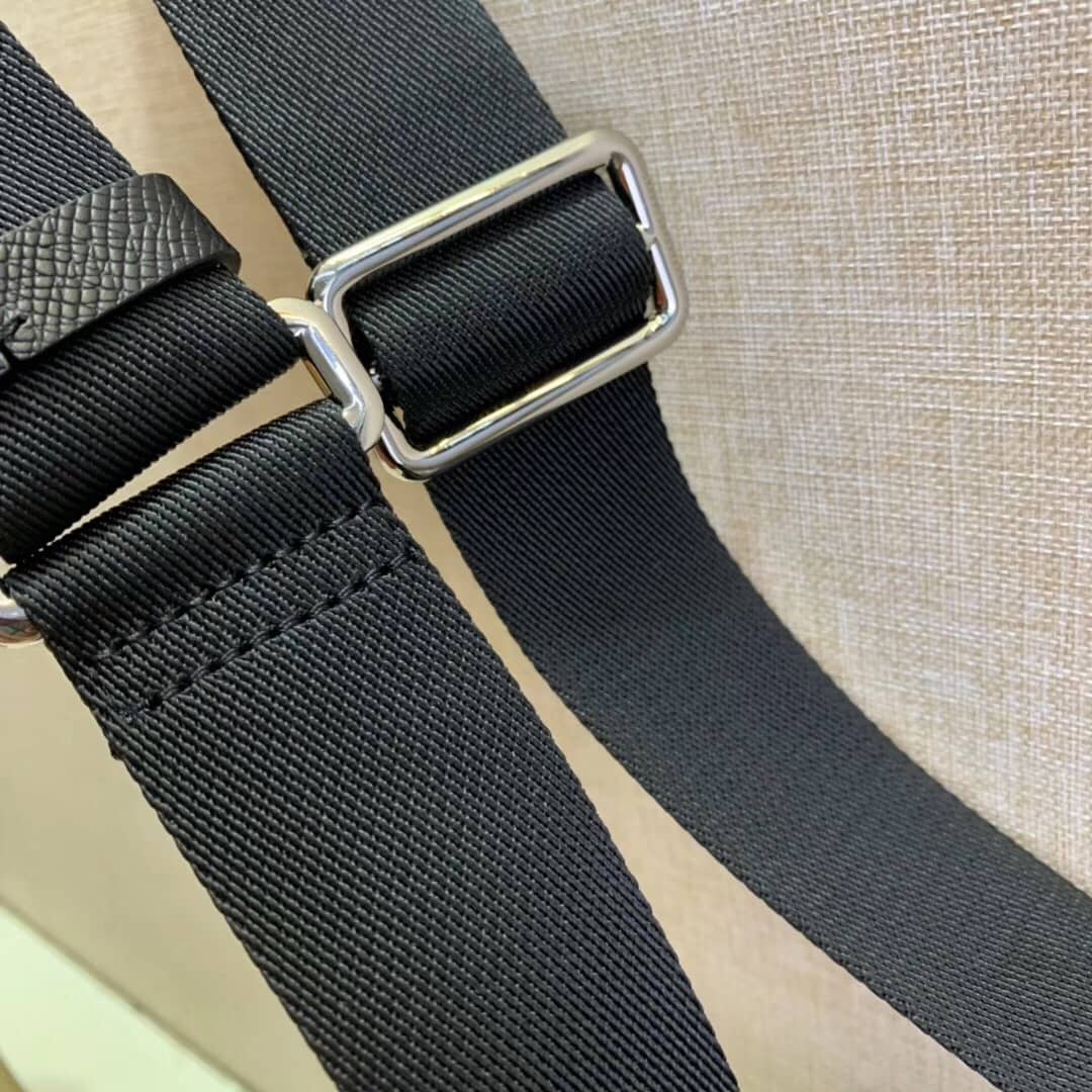 L0vis Vvtt0n Alex BB Taiga Leather Replica Messenger Bag M30265