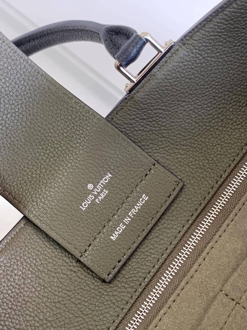 Best Replica Louis Vuitton Lockme Day Tote Replica Green M53730 - Colareps