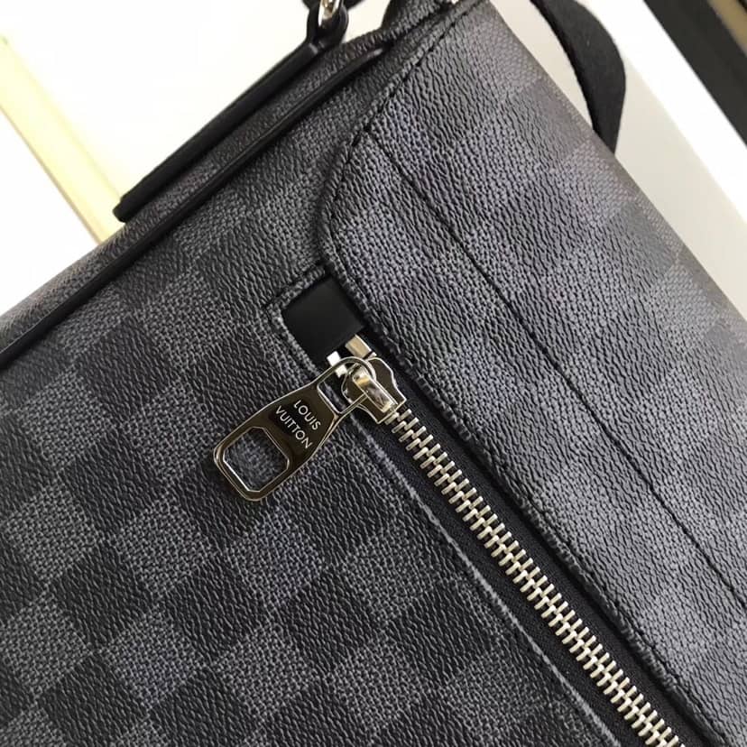 L0vis Vvtt0n Damier Graphite District MM Shoulder Bag Replica N41272