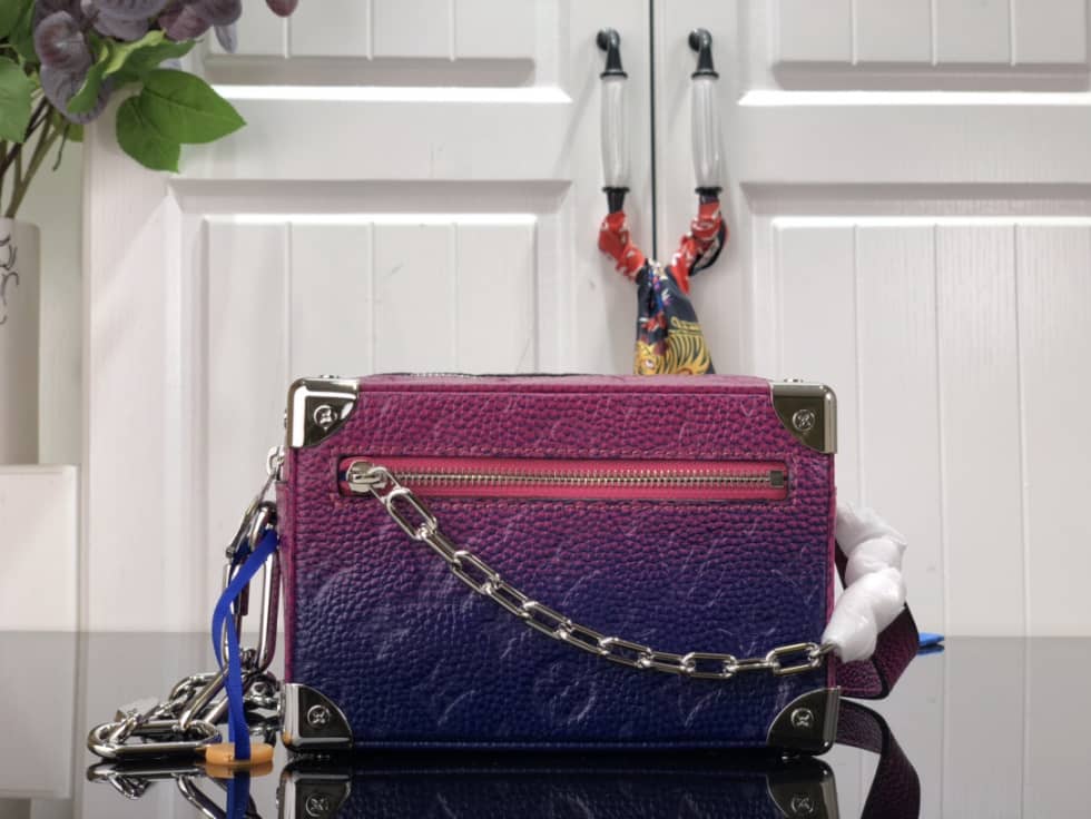 Best Replica Louis Vuitton Mini Soft Trunk Taurillon Blue/Pink M81219 Replica Shoulder Bag - Colareps