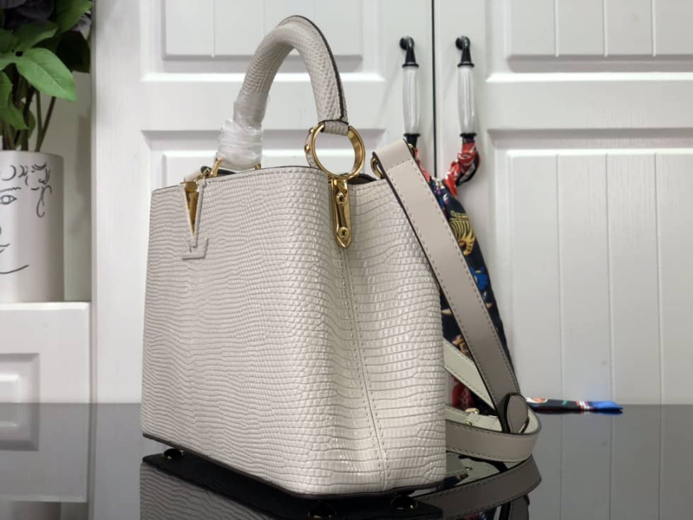 Best Replica Louis Vuitton Capucines BB Collection N98093 Replica Shoulder Bag - Colareps