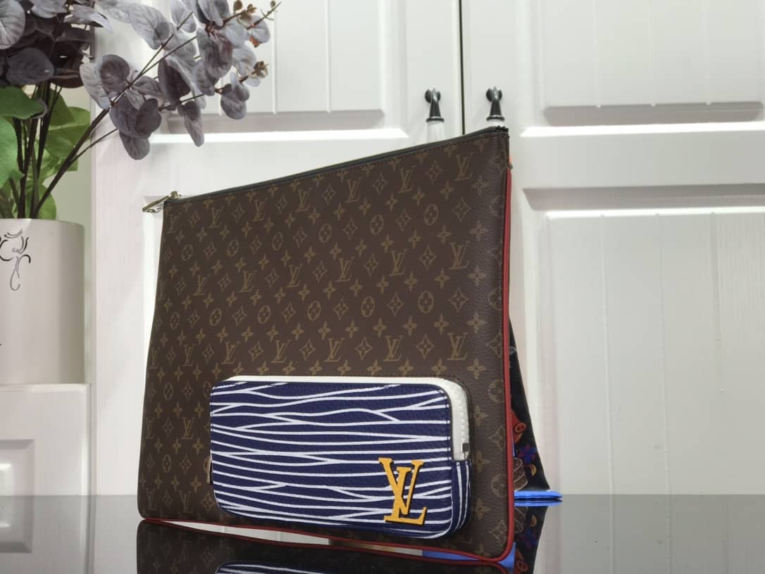 Best Replica Louis Vuitton Canvas Monogram Pochette A4 Replica Clutch M69690 - Colareps