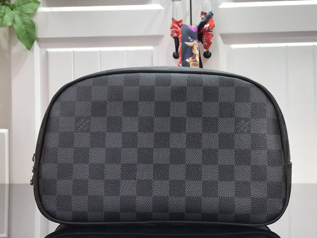 Best Replica Louis Vuitton Damier Graphite Toiletry Bag Replica Black - Colareps