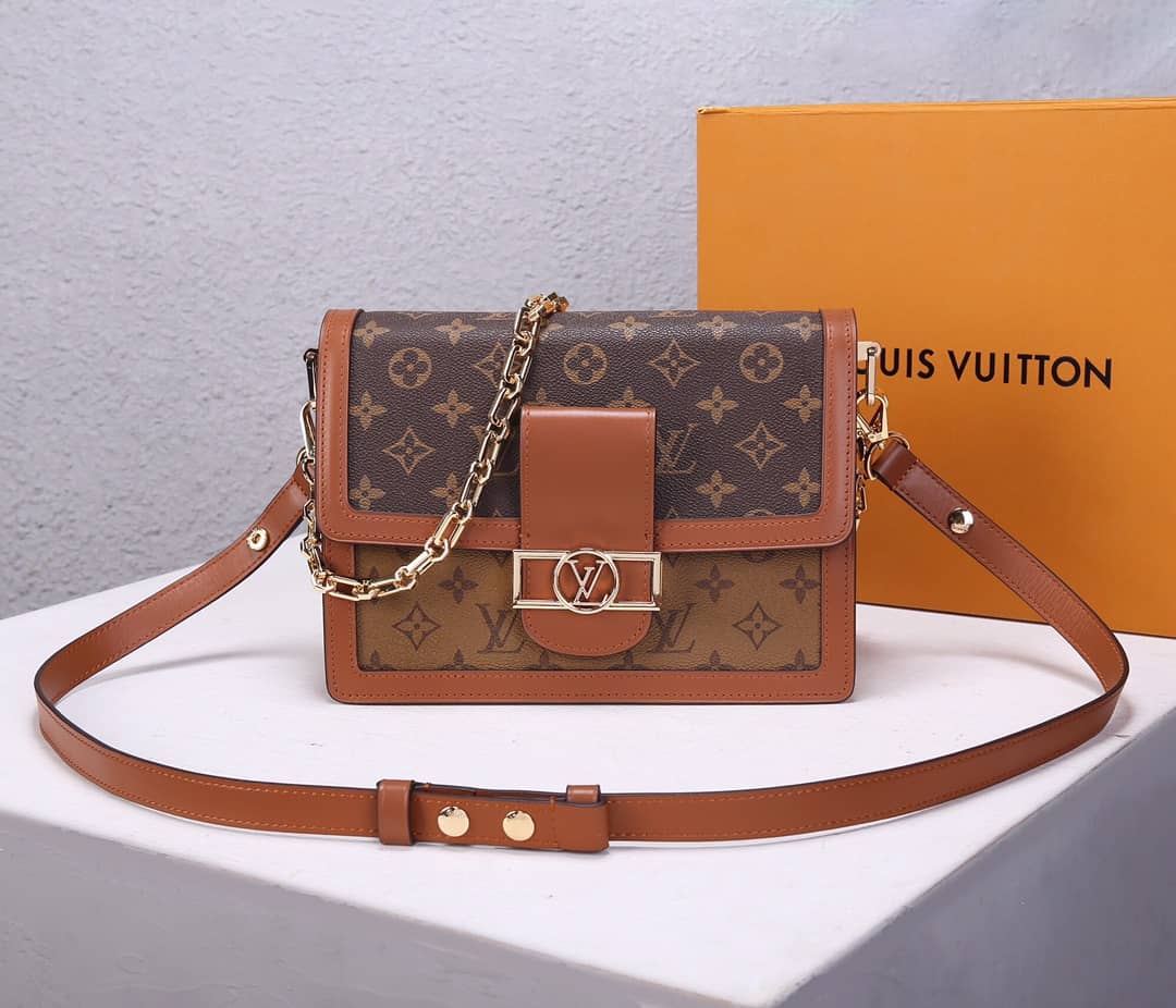 Best Replica Louis Vuitton Monogram MM Reverse Dauphine Shoulder Bag Replica M44391 - Colareps