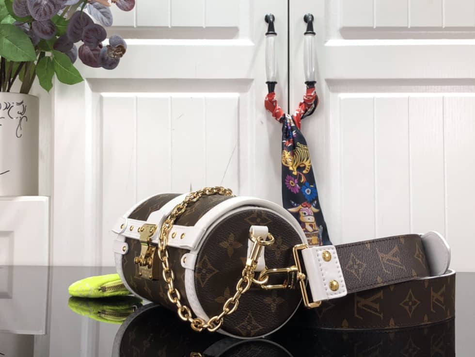 Best Replica Louis Vuitton Papillon Trunk Monogram White M81485 Replica Crossbody Bag - Colareps