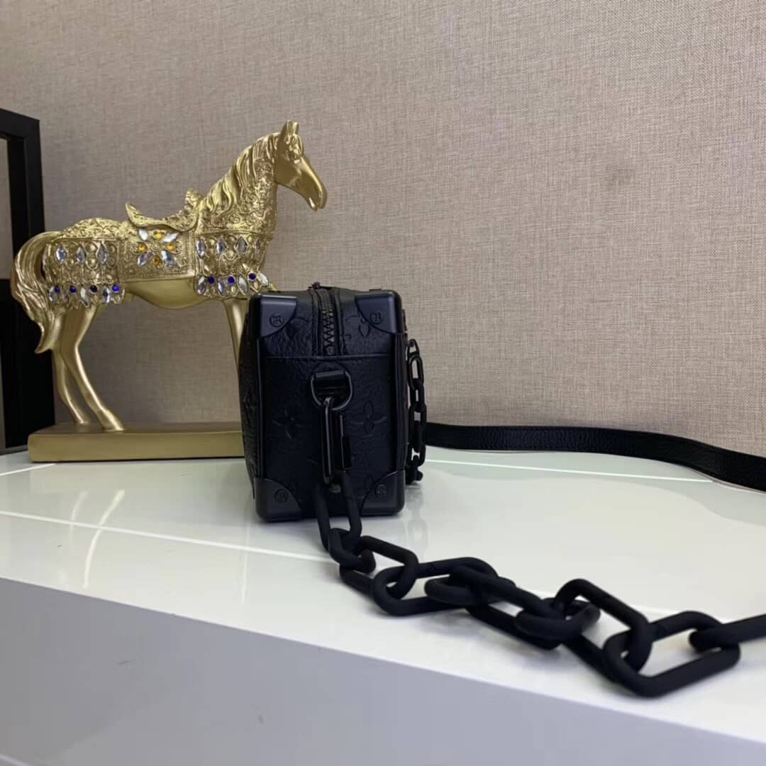 Best Replica Louis Vuitton Monogram Taurillon Mini Soft Trunk Replica Bag M55702 - Colareps