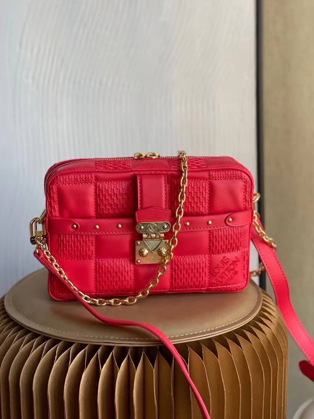 Best Replica Louis Vuitton Troca PM Red M59118 Replica Crossbody Bag - Colareps