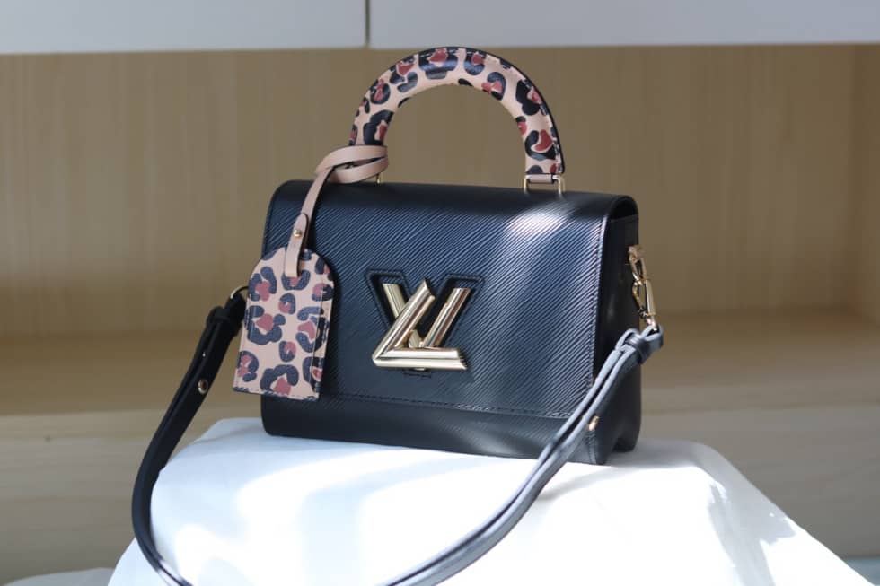 Best Replica Louis Vuitton Twist Leopard Handle Bag Epi Leather PM M50362 Replica Shoulder Bag - Colareps