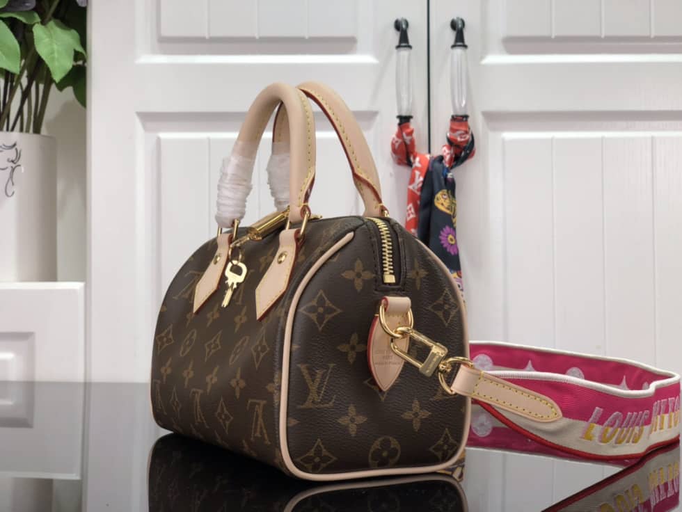 Best Replica Louis Vuitton Crossbody Dupe Monogram Canvas Speedy 20 Red M45957 - Colareps