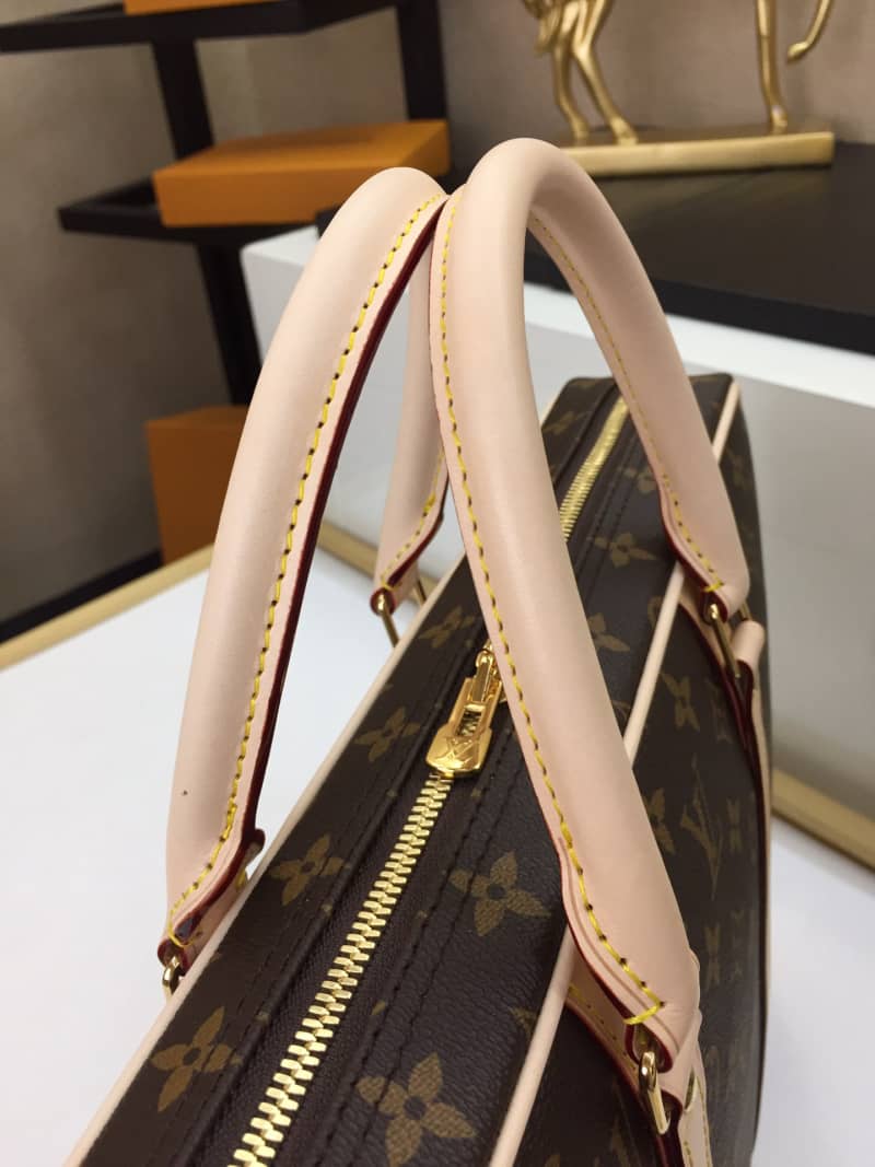Best Replica Louis Vuitton Porte Documents Voyage Business Replica M40226 - Colareps