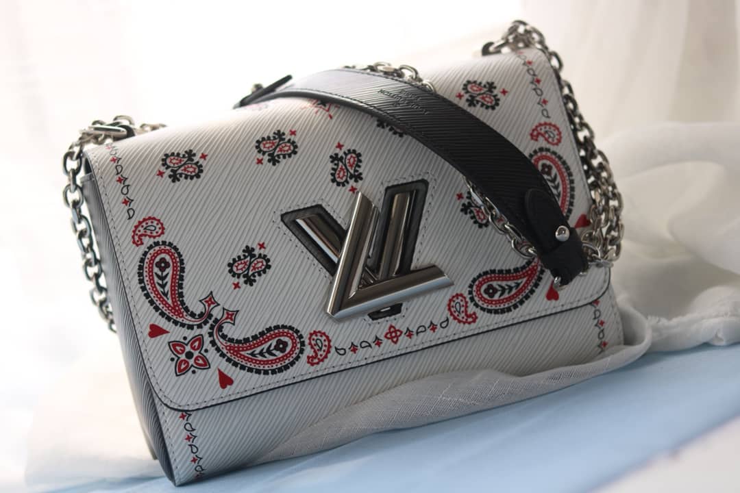 Best Replica Louis Vuitton Textured Epi Leather Twist Series Bag White - Colareps
