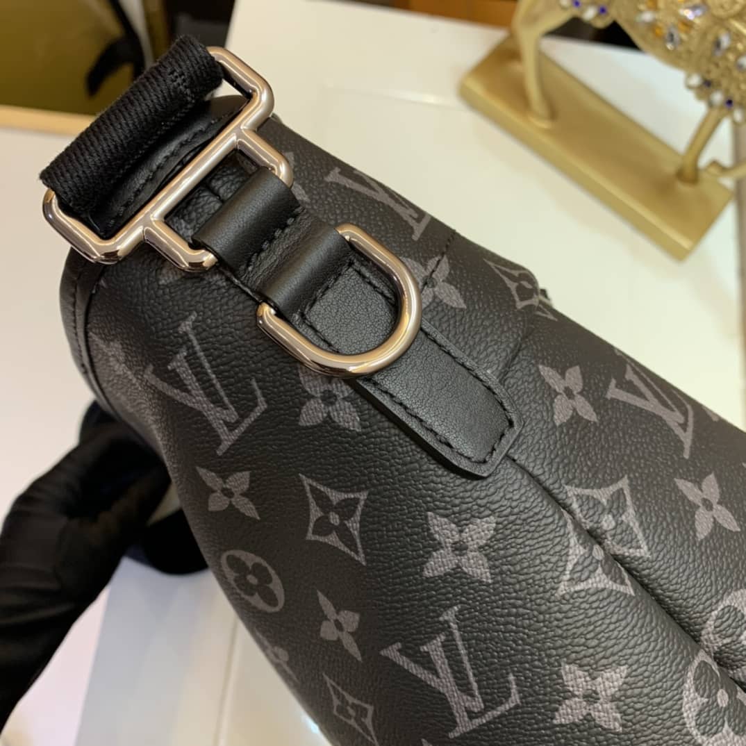 L0vis Vvtt0n Besace Zippée Monogram Canvas Bag Replica M45216